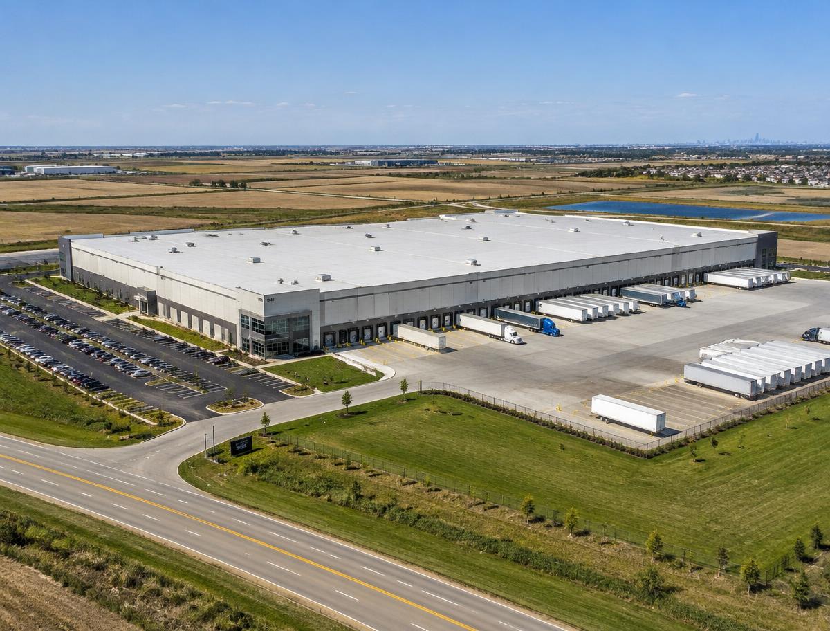 Commercial property setting in I-55 / I-80 Corridor